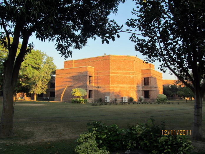 LUMS