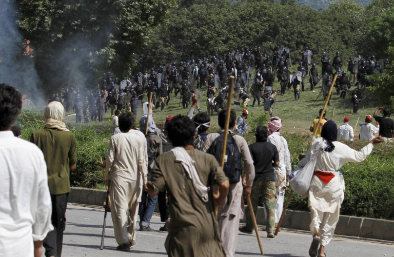 Time Line of Violence in Islamabad…!