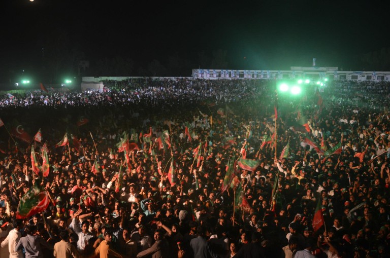 Faislabad represents an interesting challenge for both PTI and PMLN …!